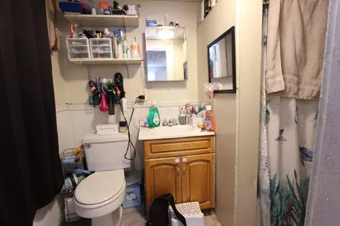506 Gorham St, Lowell, MA 01852 photo 9