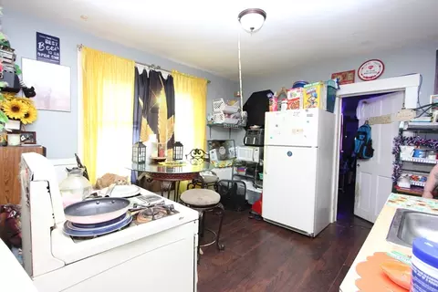 506 Gorham St, Lowell, MA 01852 photo 8