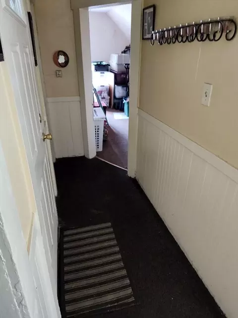 506 Gorham St, Lowell, MA 01852 photo 12