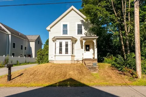 6 Franklin St, Pepperell, MA 01463