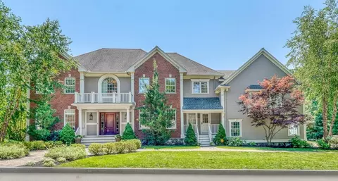 232 High St, Winchester, MA 01890