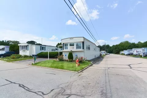 84 Daniel Dr, Attleboro, MA 02703 photo 22