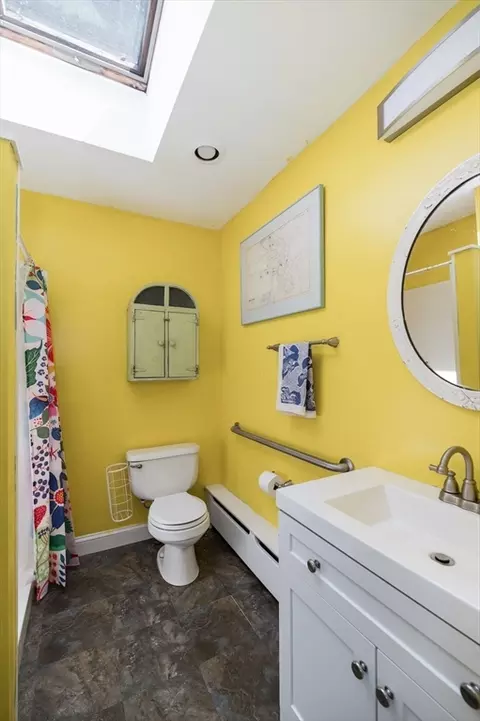 22 Oak St, Danvers, MA 01923 photo 13
