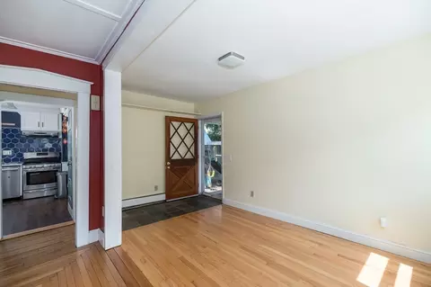 22 Oak St, Danvers, MA 01923 photo 9