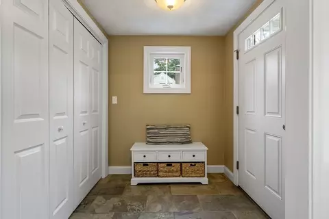 Entry Way - 72 Hartshorn St, Reading, MA 01867 photo 1 of 2