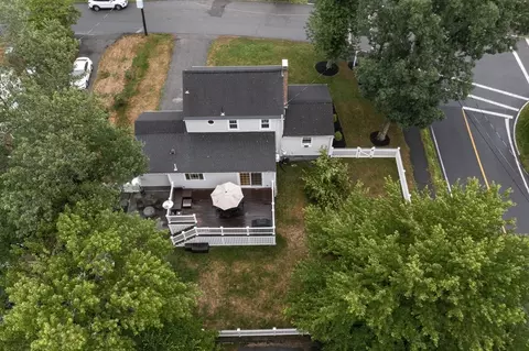View/Area - 72 Hartshorn St, Reading, MA 01867 photo 3 of 4
