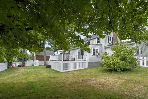 Exterior - 72 Hartshorn St, Reading, MA 01867 photo 3 of 6