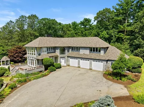 125 Winter St, Norwell, MA 02061