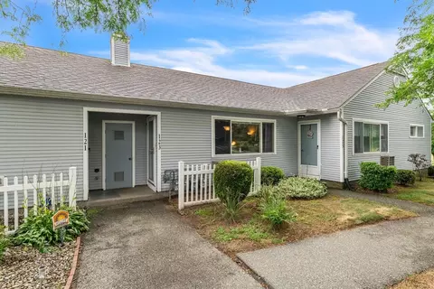 123 Outer Dr #123, Chicopee, MA 01022 photo 2