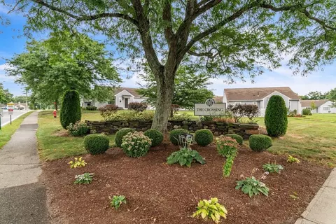 123 Outer Dr #123, Chicopee, MA 01022 photo 5