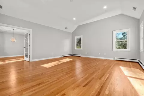 370 West St, Dedham, MA 02026 photo 18