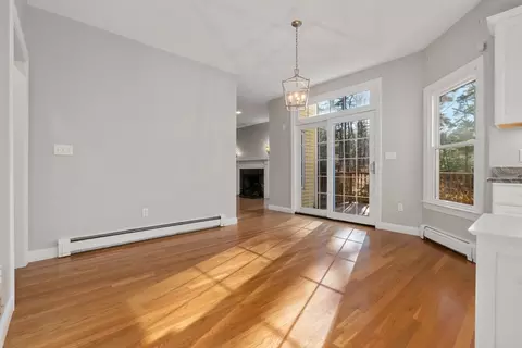 370 West St, Dedham, MA 02026 photo 5
