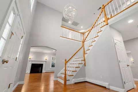 370 West St, Dedham, MA 02026 photo 14