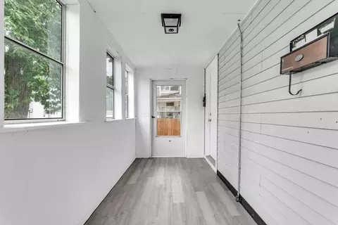 Exterior - 17-19 Laurel St, Springfield, MA 01107 photo 3 of 6
