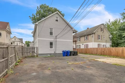 Exterior - 17-19 Laurel St, Springfield, MA 01107 photo 5 of 6