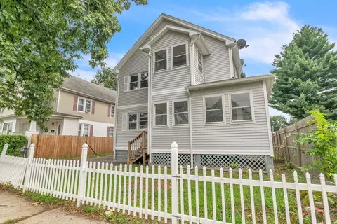 17-19 Laurel St, Springfield, MA 01107