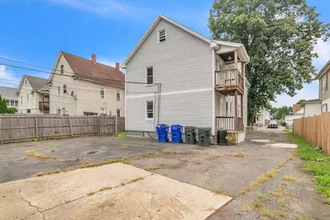 Exterior - 17-19 Laurel St, Springfield, MA 01107 photo 6 of 6