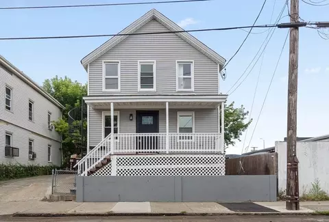 33 Washburn St, New Bedford, MA 02740