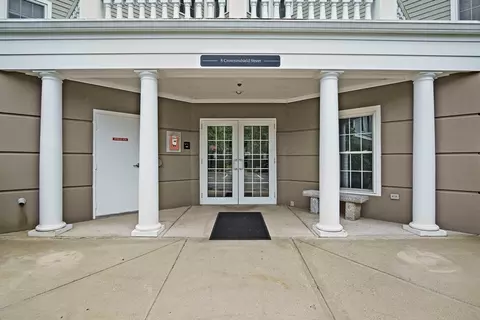 8 Crowninshield St #314, Peabody, MA 01960
