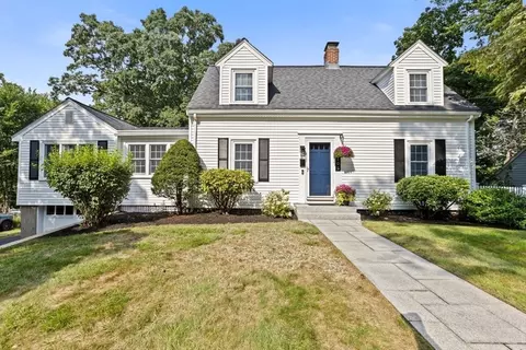105 Mount Vernon Rd W, Weymouth, MA 02189