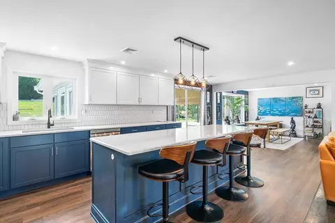 18 Bulow Rd, Hingham, MA 02043