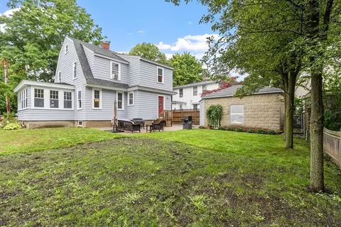 Exterior - 45 Chute St, Reading, MA 01867 photo 6 of 10