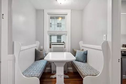 Dining - 45 Chute St, Reading, MA 01867 photo 3 of 3
