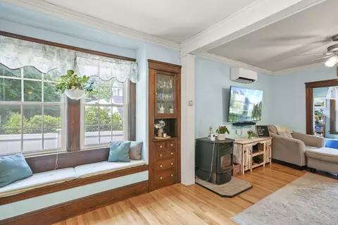 9 Burman Ave, Worcester, MA 01605 photo 9
