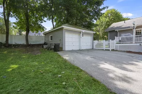 9 Burman Ave, Worcester, MA 01605 photo 40