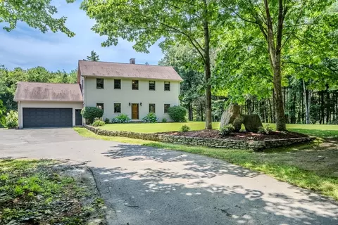 19 Berkshire Trl W, Goshen, MA 01032