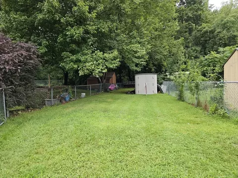 37 3rd St #A, Webster, MA 01570 photo 17