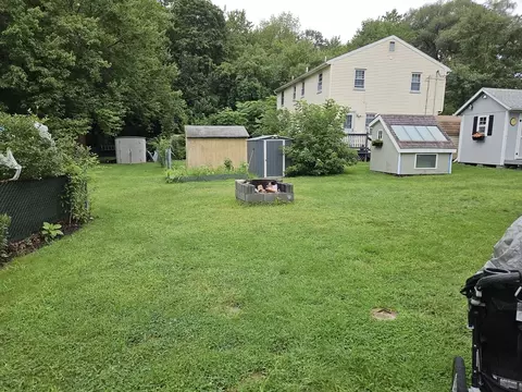 37 3rd St #A, Webster, MA 01570 photo 16