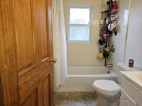 37 3rd St #A, Webster, MA 01570 photo 13