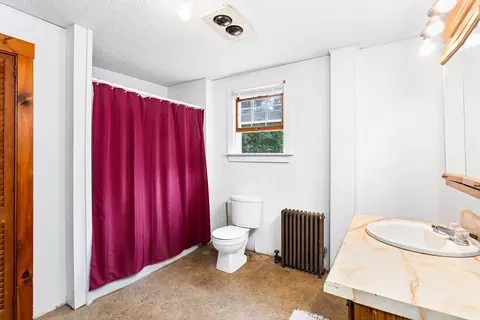 Bath - 149 Brooks Rd, Athol, MA 01331 photo 1 of 2