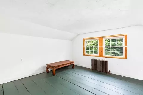 Bedroom - 149 Brooks Rd, Athol, MA 01331 photo 5 of 7