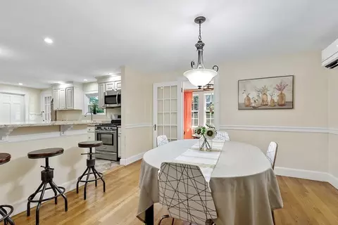 Dining - 123 Dodge St, Beverly, MA 01915 photo 1 of 2