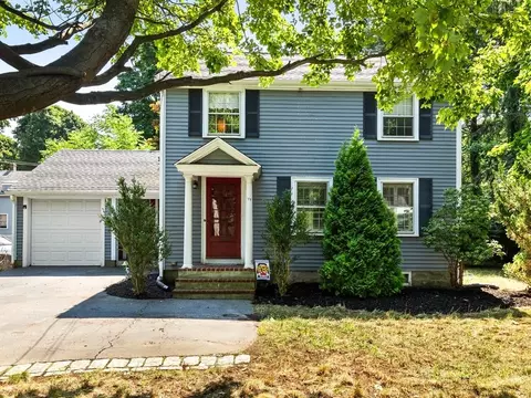 123 Dodge St, Beverly, MA 01915