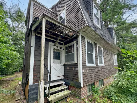 63 Pine Tree Ter, Barre, MA 01005