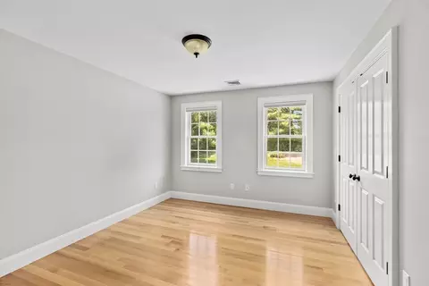 16 Park Cir, Hingham, MA 02043 photo 21