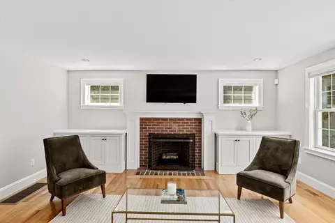 16 Park Cir, Hingham, MA 02043 photo 11