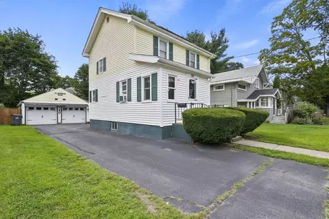 Exterior - 133 State Ave, Killingly, CT 06241 photo 4 of 8
