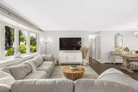 56 Adam Wheeler Ln, Holliston, MA 01746