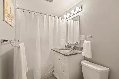 Bath - 18 2nd St, Saugus, MA 01906 photo 1 of 1