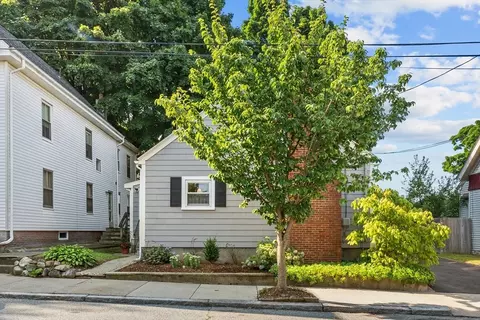 16 Myrtle St, Beverly, MA 01915 photo 37
