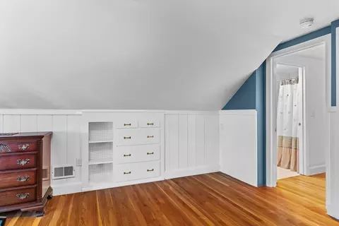 16 Myrtle St, Beverly, MA 01915 photo 22