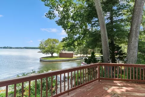 147 S Shr, Webster, MA 01570 photo 32