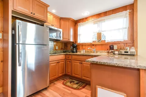 147 S Shr, Webster, MA 01570 photo 26