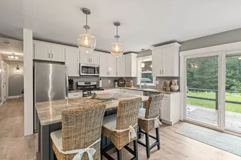 36 Chartwell Dr, Bourne, MA 02532 photo 10