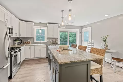 36 Chartwell Dr, Bourne, MA 02532 photo 11