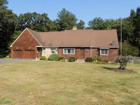19 Tow Path Ln, Westfield, MA 01085